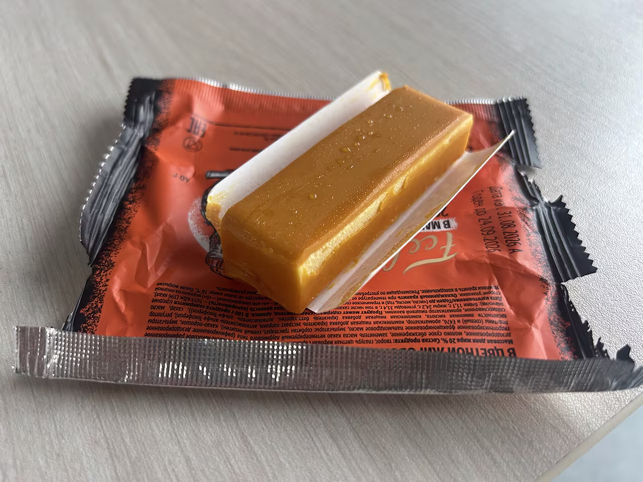 Сырок творожный Feelin Манго — Ваниль (распакован)